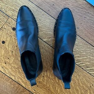 Like new, size 9 black Freda Salvador “Sleek” Chelsea boots.